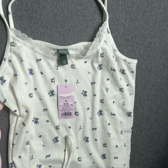 NWT XL Wild Fable Lace Trim Camisole Trio - Pink,  White, Floral - Picture 3 of 4